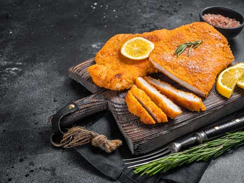 Schnitzel bakken